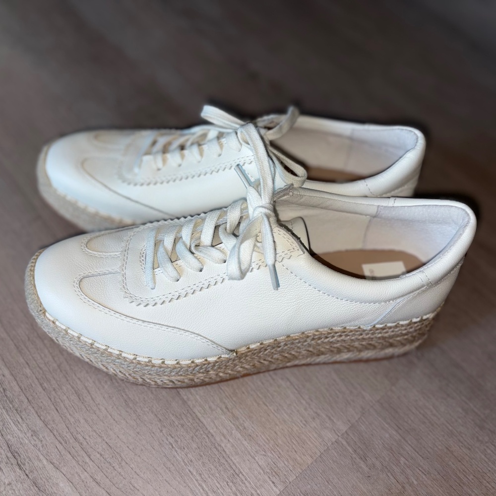 Dolce Vita | "Jaja Sneaker | Wmn's Sz 9.5